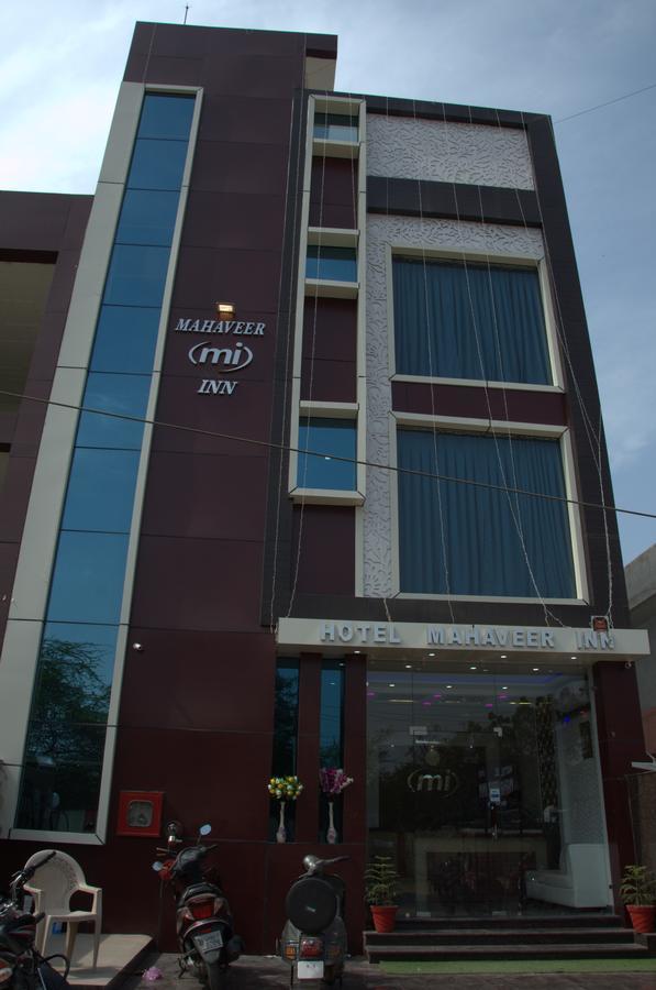 Hotel Mahabir Inn Матхура Екстер'єр фото